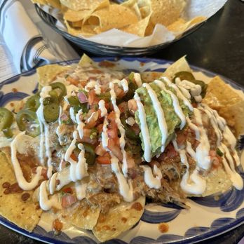Mezcla Cocina Y Cantina - Carnitas Nachos - New Mexican Cuisine Near Me - Chattanooga, Tennessee Mezcla Cocina Y Cantina - Carnitas Nachos - New Mexican Cuisine Near Me - Chattanooga, Tennessee