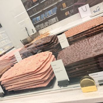Läderach chocolatier suisse - Chocolate options - Chocolatiers & Shops Near Me - Boston, Massachusetts