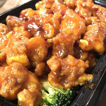 Panda House - General Tso's Chicken - Chinese Near Me - Montgomery, Alabama