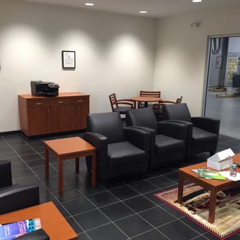 Bud Shell Ford - Comfortable modern lounge with 55 inch TV - Car Dealers Near Me - Dexter, Missouri