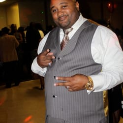 Gilyana Tailoring - Custom tailored to account for my belly! You guys are the best.