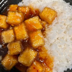 Rice King Chinese Restaurant - General tso tofu lunch