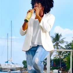 Sohbree - Onsite photography session.