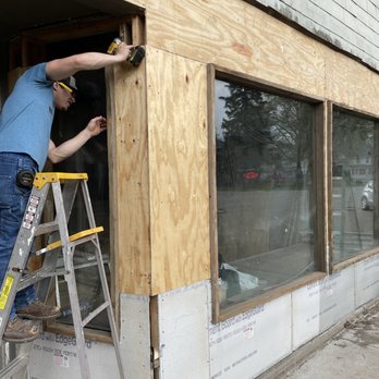 Dwest visions Carpentry and Handyman Service - Handyman Near Me