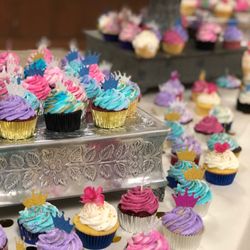 Inspired Treats by Nae - Cupcakes Galore
