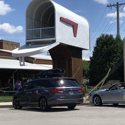 World's largest mailbox