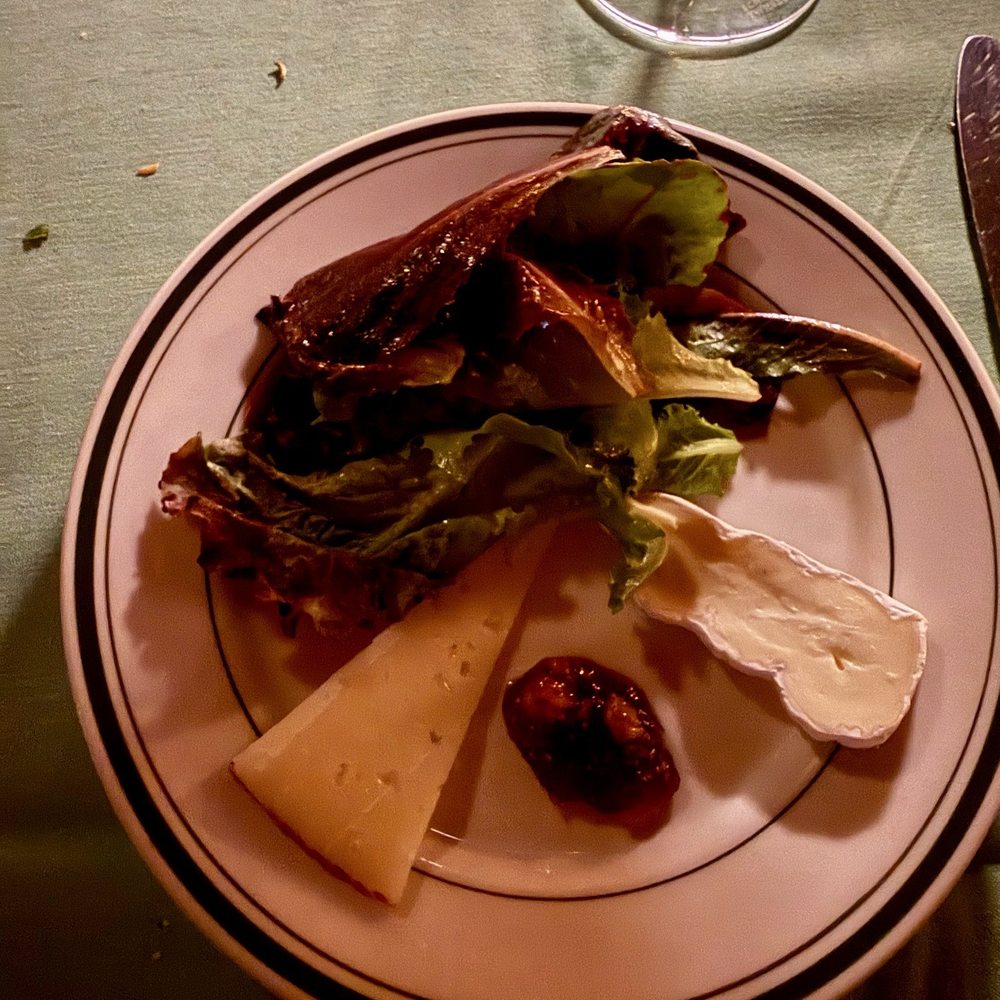 Saint-Emilion Restaurant - Salad / Cheese (served after dinner) - French Near Me - Fort Worth, Texas Saint-Emilion Restaurant - Salad / Cheese (served after dinner) - French Near Me - Fort Worth, Texas