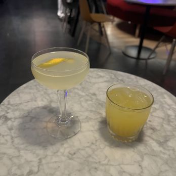 citizenM Austin Downtown - free drinks for booking with the app - Hotels Near Me - Austin, Texas citizenM Austin Downtown - free drinks for booking with the app - Hotels Near Me - Austin, Texas