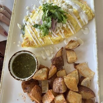Flori Brunch - Rajas con queso omelette - Venues & Event Spaces Near Me - South Gate, California Flori Brunch - Rajas con queso omelette - Venues & Event Spaces Near Me - South Gate, California