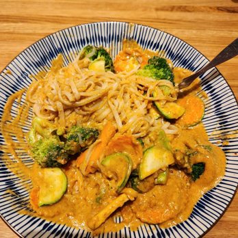 Silk Elephant - Peanut noodles - Thai Near Me - Ankeny, Iowa