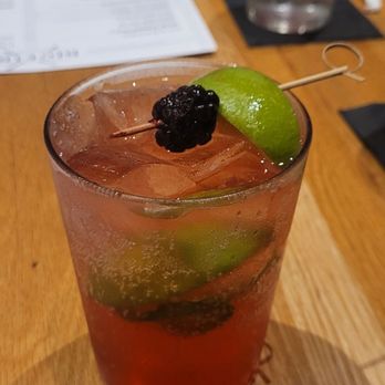 Bigfire - BlackBerry Breeze - American Near Me - Orlando, Florida Bigfire - BlackBerry Breeze - American Near Me - Orlando, Florida