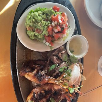 Pappasito's Cantina - Beef Fajita*, hatch chicken & Shrimp Diablo - Tex-Mex Near Me - Richardson, Texas Pappasito's Cantina - Beef Fajita*, hatch chicken & Shrimp Diablo - Tex-Mex Near Me - Richardson, Texas