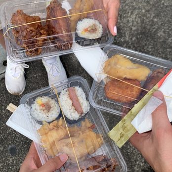 Kawamoto Store - Shrimp tempura, spam musubi, fried Korean Chicken, maki - Japanese Near Me - Hilo, Hawaii