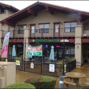 2 Hermanos Jalisco Grill - I've arrived at 2 Hermanos Jalisco Grill to enjoy an amazing Mexican lunch. - Mexican Near Me - Auburn, California