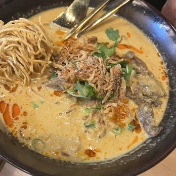 Manaao - Thai Near Me - Tustin, California