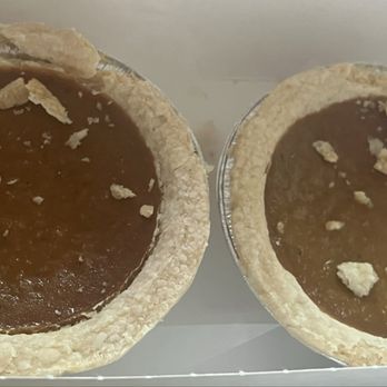 Bishop's Pumpkin Farm - Mini pumpkin pies - Christmas Trees Near Me - Wheatland, California