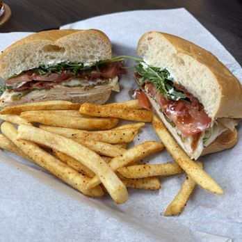 Vision City Brewstillery - Albuquerque turkey sandwich with fries - Cocktail Bars Near Me - Albuquerque, New Mexico