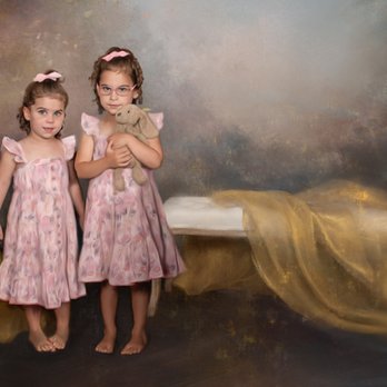 Kat Portrait Studio - Painted Portrait from photo session using multiple sittings (poses) - Session Photography Near Me Kat Portrait Studio - Painted Portrait from photo session using multiple sittings (poses) - Session Photography Near Me