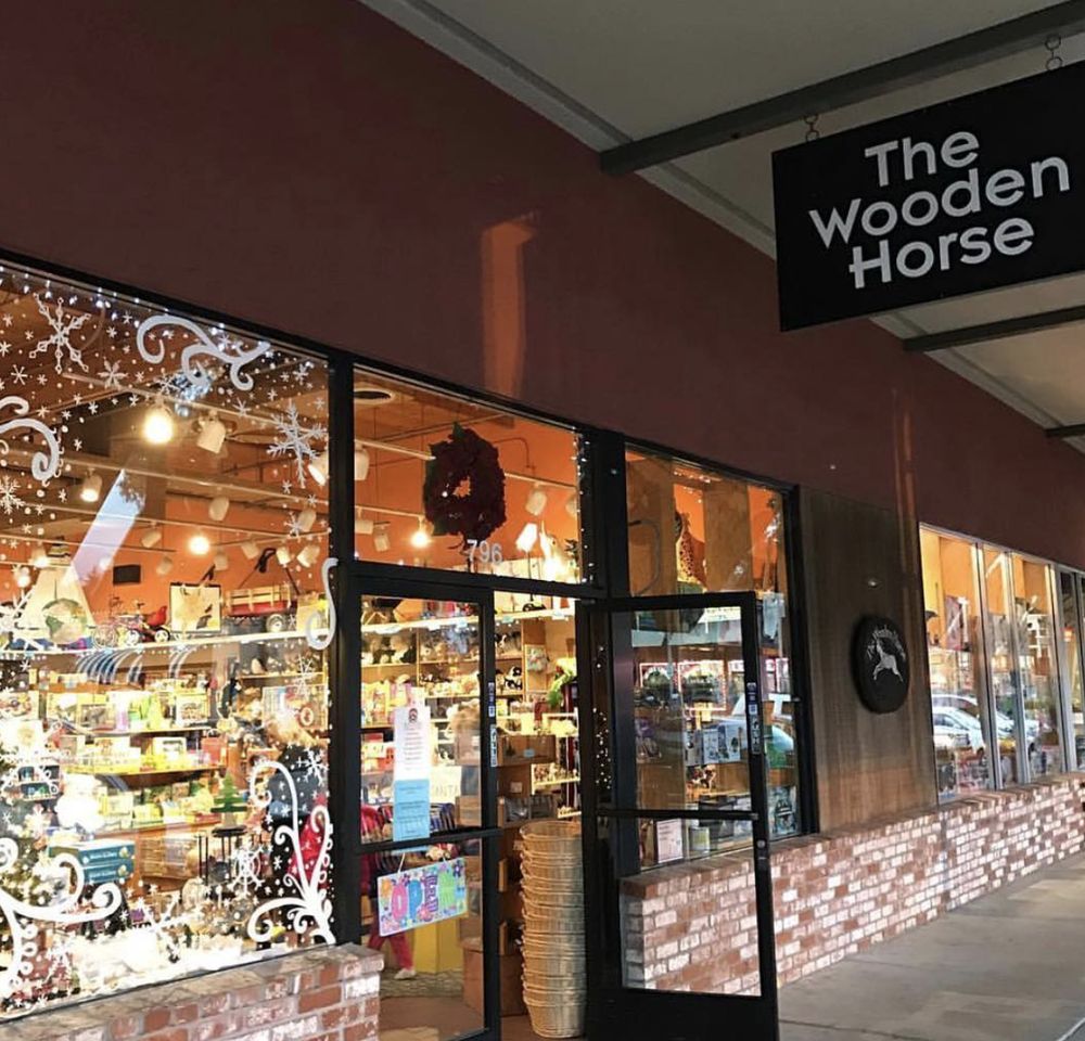 the wooden horse toy store