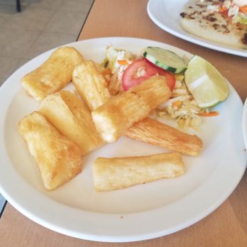 El Buen Sabor Pupusas - Yucca frita - Salvadoran Near Me - Lynwood, California El Buen Sabor Pupusas - Yucca frita - Salvadoran Near Me - Lynwood, California