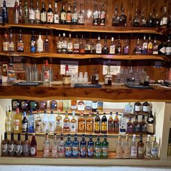 Shooters Saloon