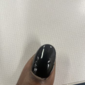 22 Shades - Paint bubbling up coming off - Nail Salons Near Me - Lynnwood, Washington