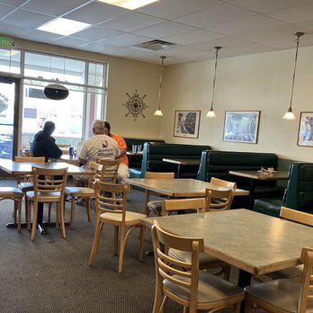 Mancino's Pizza - Dining area. - Pizza Near Me - Nampa, Idaho Mancino's Pizza - Dining area. - Pizza Near Me - Nampa, Idaho