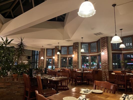Phoebe's Restaurant & Coffee Lounge by null