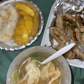 Cha Thai Restaurant - Wonton Soup, Sweet Sticky Rice with Mango, 8 Piece Dumpling - Thai Near Me - Orange, California Cha Thai Restaurant - Wonton Soup, Sweet Sticky Rice with Mango, 8 Piece Dumpling - Thai Near Me - Orange, California