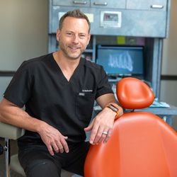 Las Vegas Endodontics - Dr. Benjamin J. Barborka DMD