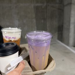 Ube-tter latte Ube-tter latte