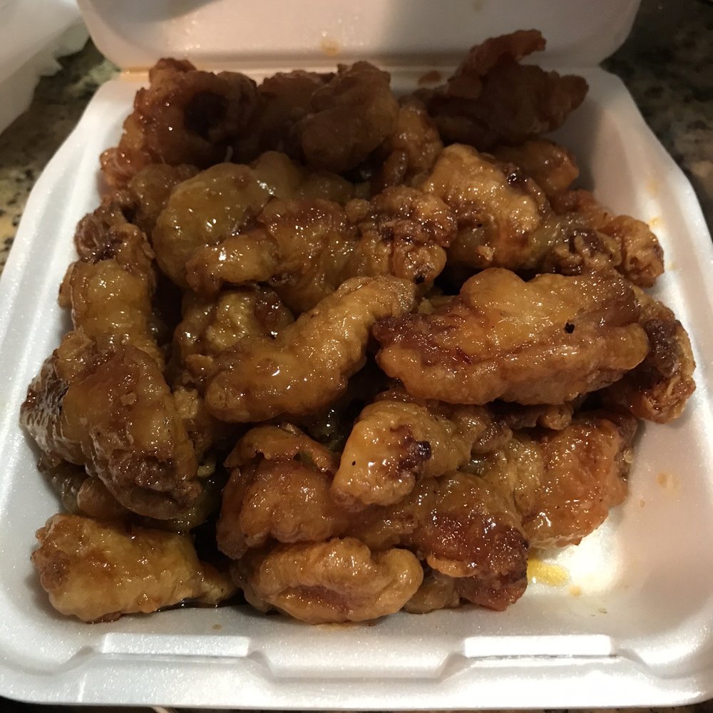 Lucky Bamboo Kitchen - Orange chicken not too spicy with loads of flavor - Chinese Near Me - Lawndale, California