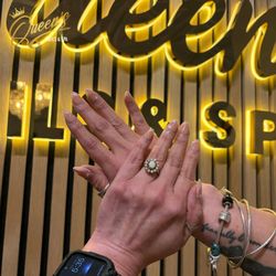 Queens Nails & Spa
