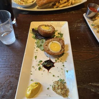 The Auld Dubliner - Scotch egg - Irish Near Me - Long Beach, California