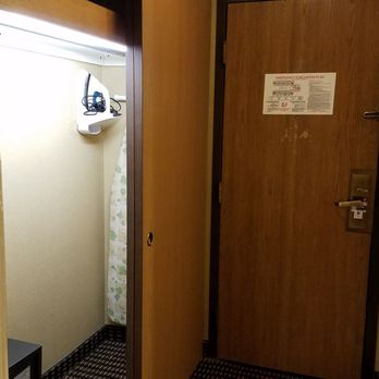 Comfort Inn East - Closet light comes on with the hall light. - Hotels Near Me - Oregon, Ohio Comfort Inn East - Closet light comes on with the hall light. - Hotels Near Me - Oregon, Ohio