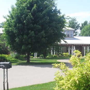 Strewn Winery - Wineries Near Me - Niagara On the Lake, Ontario Strewn Winery - Wineries Near Me - Niagara On the Lake, Ontario