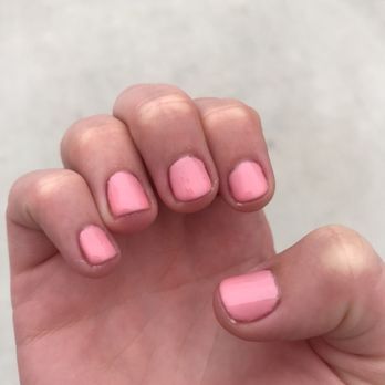 Sessy Nails - Huge air bubbles and bad paint job - Nail Salons Near Me - Placentia, California