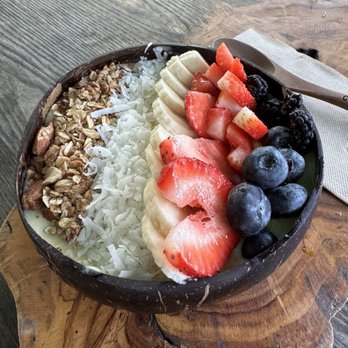 Coco Plum Place - sunrise bowl - Coffee & Tea Near Me - Key Largo, Florida