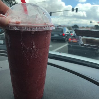 Bionicos and Juices Rios - I wanted mango and coconut in my smoothie none what so ever smh very dissatisfied. - Juice Bars & Smoothies Near Me - Palmdale, California
