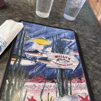 Wally's Chowder House & Broiler - Seafood Near Me - Des Moines, Washington