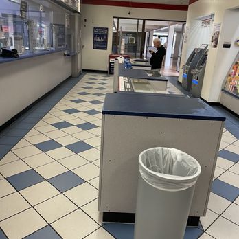 US Post Office - Terribly lazy & judgmental employees. 2 of the younger employees had major attitude here! they were working on Friday 8/15/2025 at 10am - Post Offices Near Me - Los Angeles, California US Post Office - Terribly lazy & judgmental employees. 2 of the younger employees had major attitude here! they were working on Friday 8/15/2025 at 10am - Post Offices Near Me - Los Angeles, California