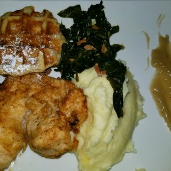 Kit Kat Club - Chicken n waffles - Lounges Near Me - Chicago, Illinois Kit Kat Club - Chicken n waffles - Lounges Near Me - Chicago, Illinois