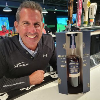 X-Golf -  Broadview Hts - Great bourbon selection - Golf Near Me - Broadview Heights, Ohio