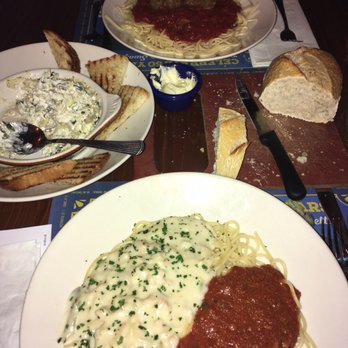 The Old Spaghetti Factory - Spaghetti and meatballs, managers special wine half meat and half clam sauce, and spinach dip appetizer - Italian Near Me - San Jose, California