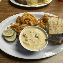 Maple Lawn Dairy and Restaurant