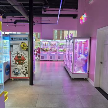 Claw City - Arcades Near Me - Katy, Texas