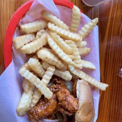 Georgia Bob's Barbecue Company - Perry - Buffalo chicken sandwich with fries