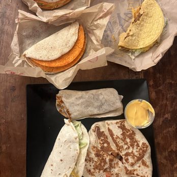 Taco Bell - Fast Food Near Me - Roseville, California