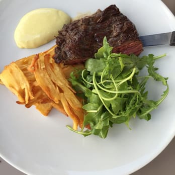 Yard - Steak with fries - French Near Me - Paris, 75 Yard - Steak with fries - French Near Me - Paris, 75