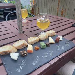 Large Cheese Plate * - Large (5 Cheese Selection)